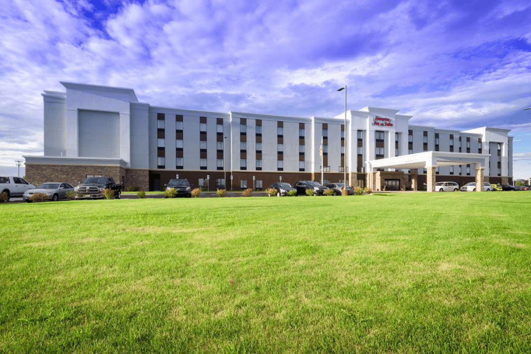 Hampton Inn & Suites Hammond main