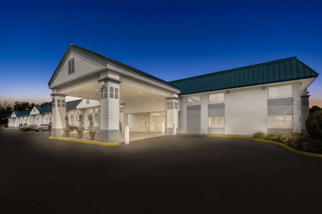 Best Western Burlington Inn main