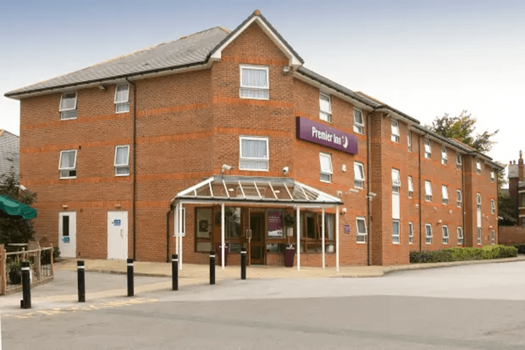 Premier Inn Leeds East main