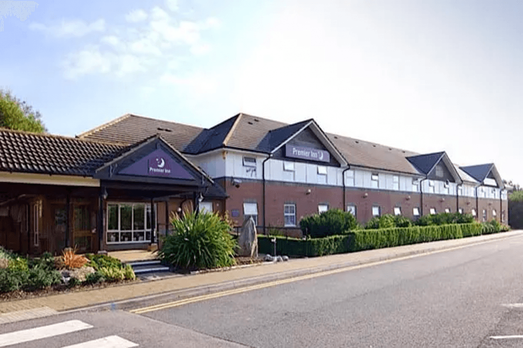 Premier Inn Bristol South main
