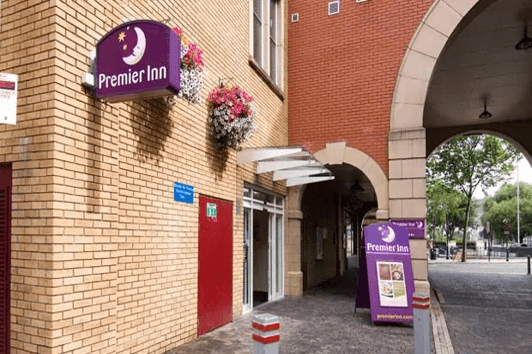 Premier Inn Swansea City Centre main