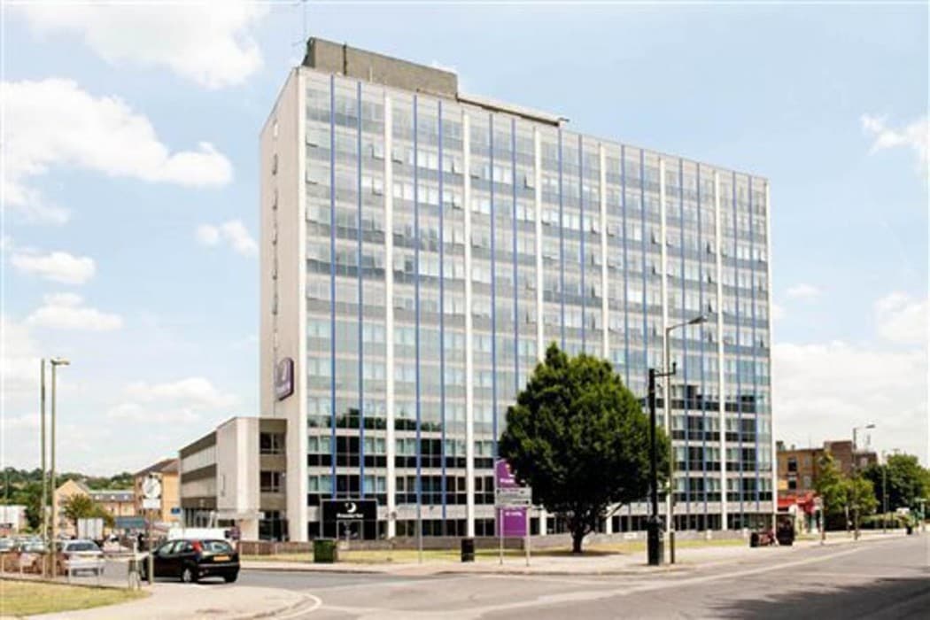 Premier Inn London Hendon (The Hyde)