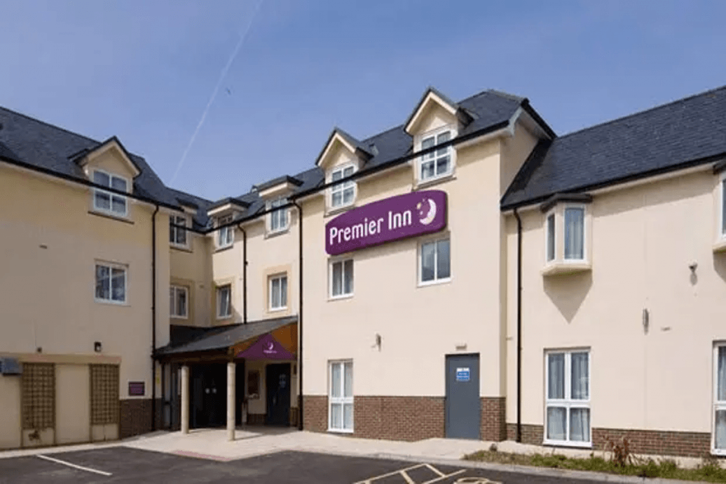 Premier Inn Newquay Quintrell Downs main