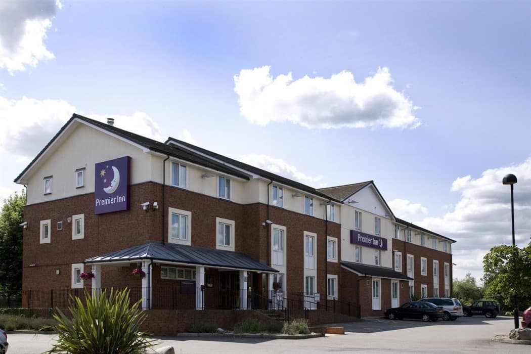 Premier Inn Basildon (Festival Park) main