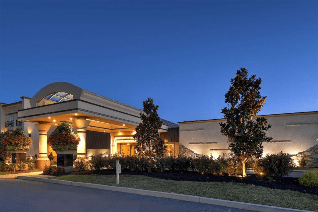 Eden Resort & Suites, BW Premier Collection main