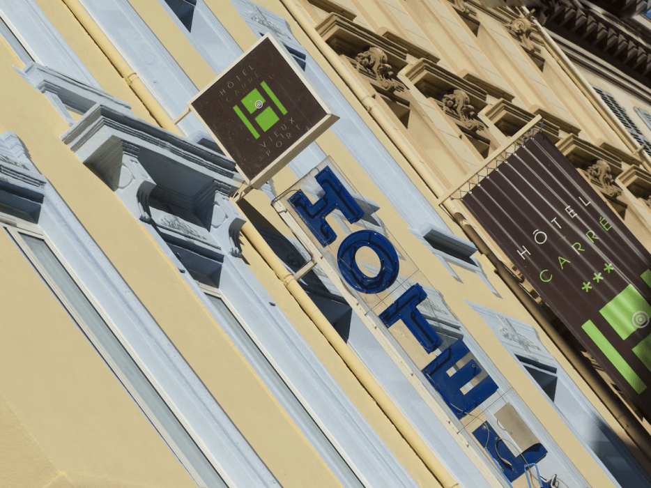 Hotel Carre Vieux Port main