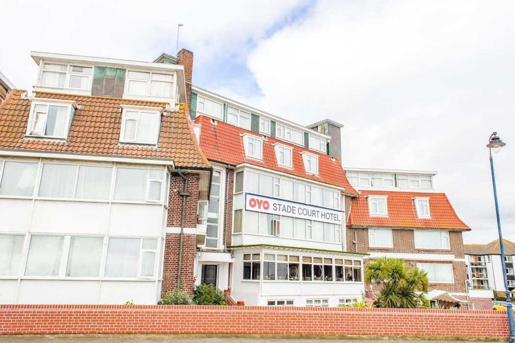 Stade Court Hotel by OYO Rooms main