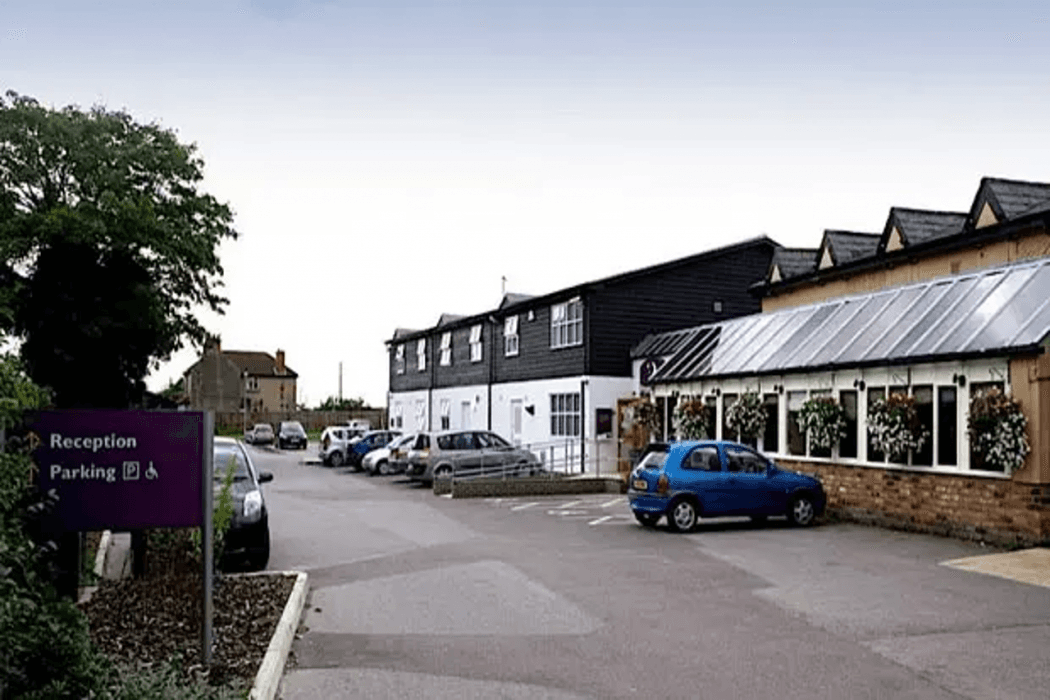 Premier Inn Cambridge North (Girton) main