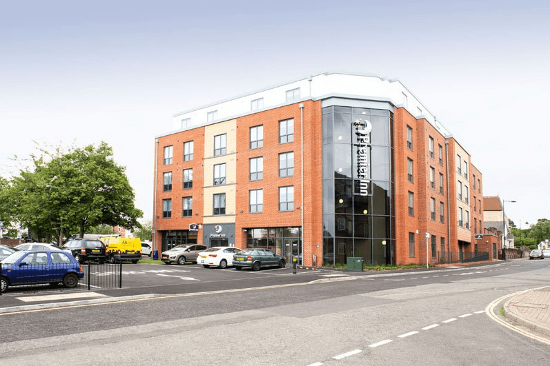 Premier inn Basingstoke Town Centre main