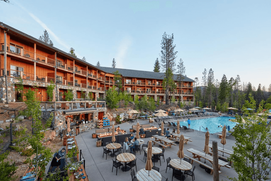 Rush Creek Lodge & Spa at Yosemite