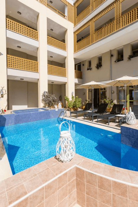Ammos Suites main