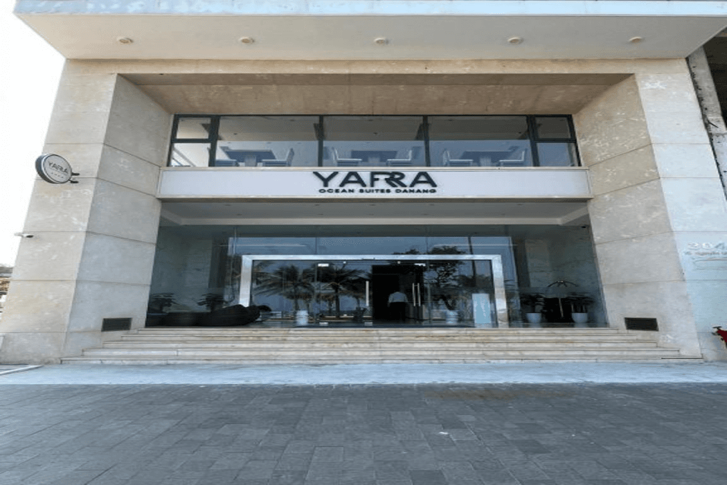 Yarra Ocean Suites Danang main