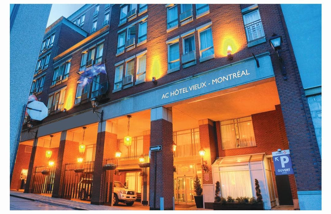 SpringHill Suites Old Montreal main