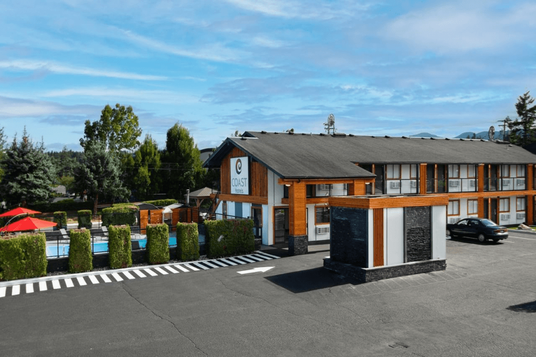 Travelodge By Wyndham Courtenay main