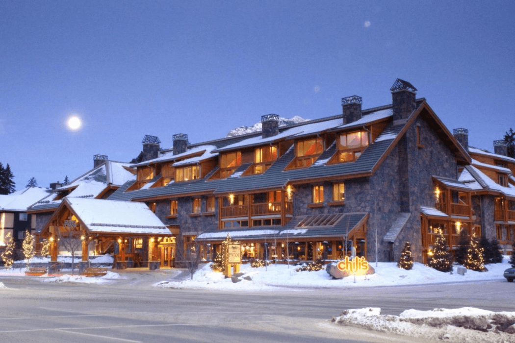 The Fox Hotel & Suites main