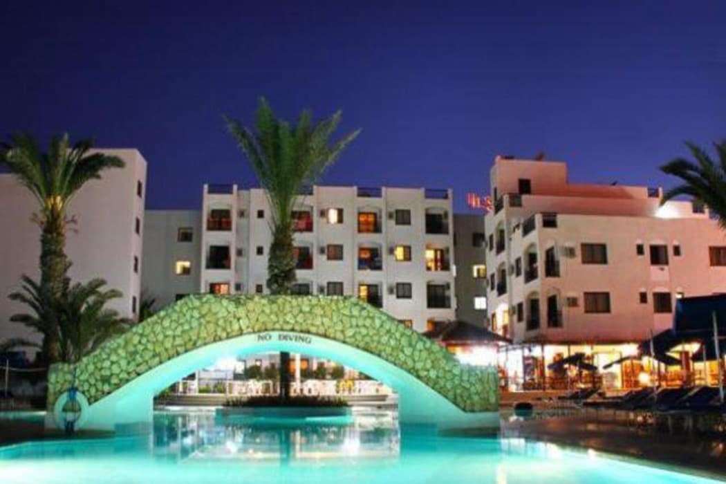 Seagull Hotel Apartments main