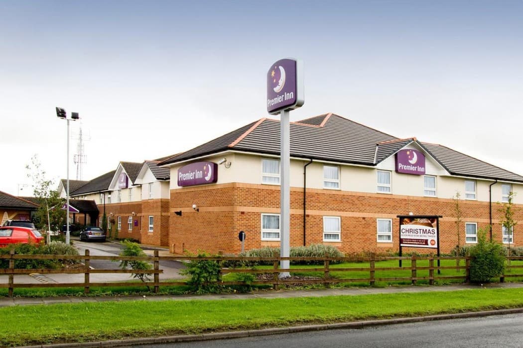 Premier Inn Swansea North main