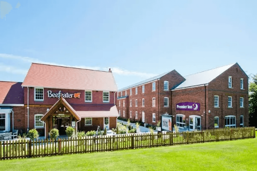 Premier Inn Farnham main