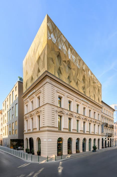 Pullman Budapest