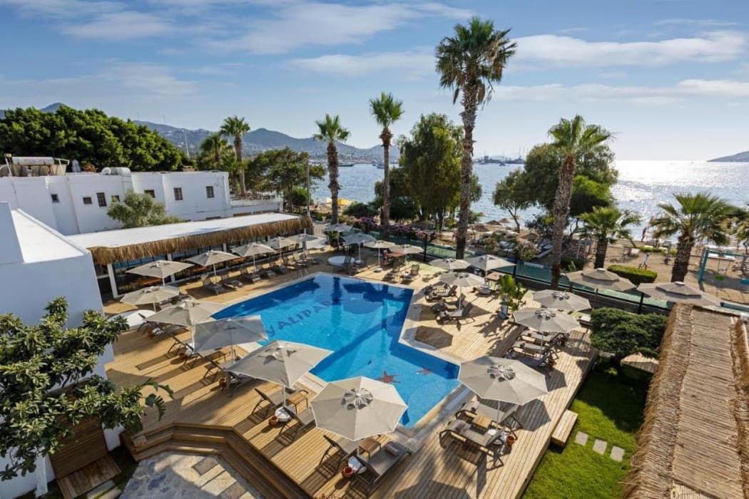 Yalipark Beach Hotel main