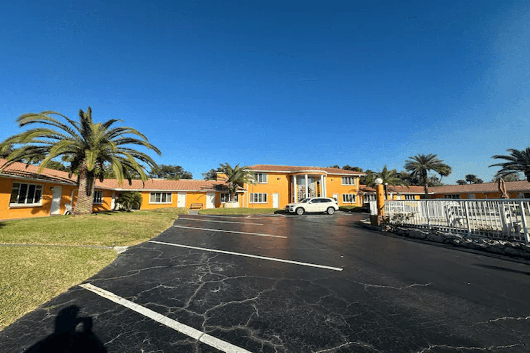 Super Inn Daytona Beach