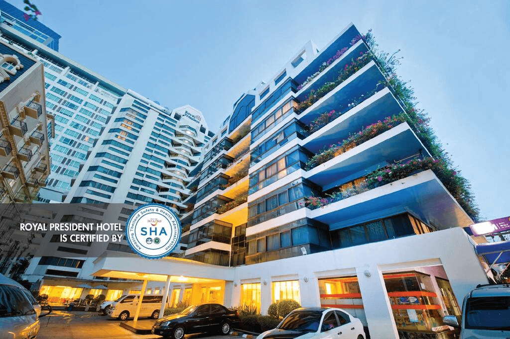 Court Wing Hotel Sukhumvit Bangkok main