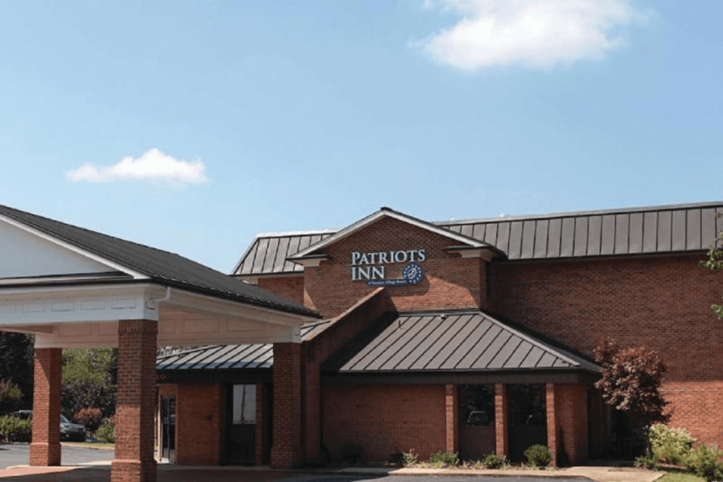 Patriots Inn main