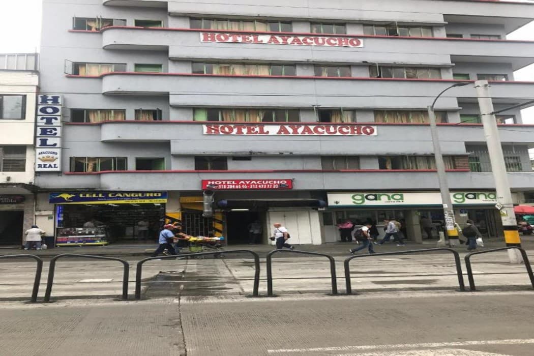 Hotel Ayacucho Real