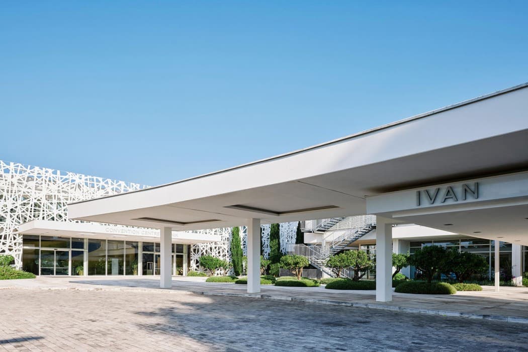 Solaris Hotel Ivan main
