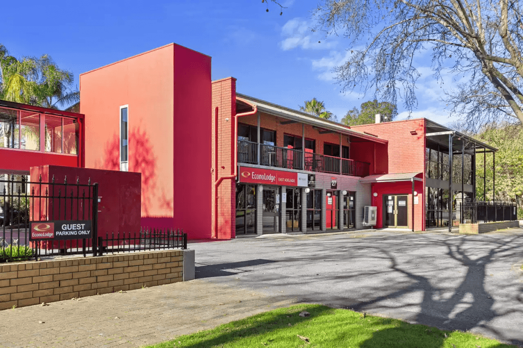 Econo Lodge East Adelaide main