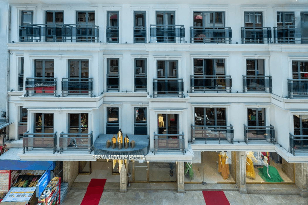 Freya Hotel main