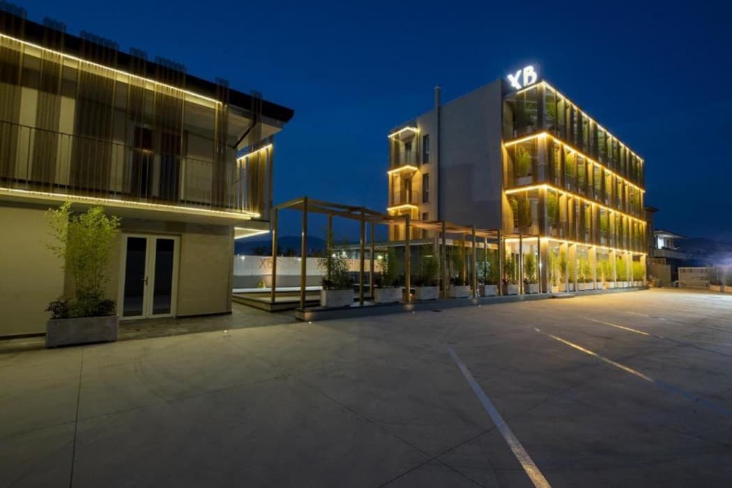 Hotel Xbusiness main