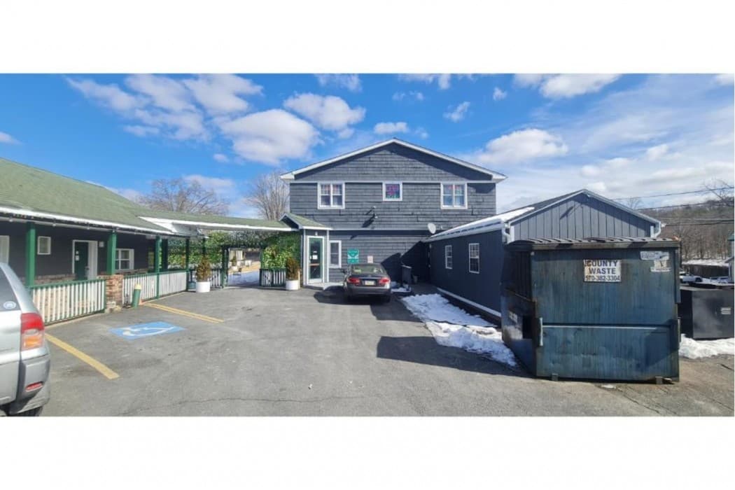 Werry's Cottages And Pub By Oyo East Stroudsburg Weekly Stays main