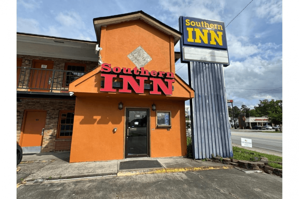 Southern Inn By OYO Walterboro I-95 main