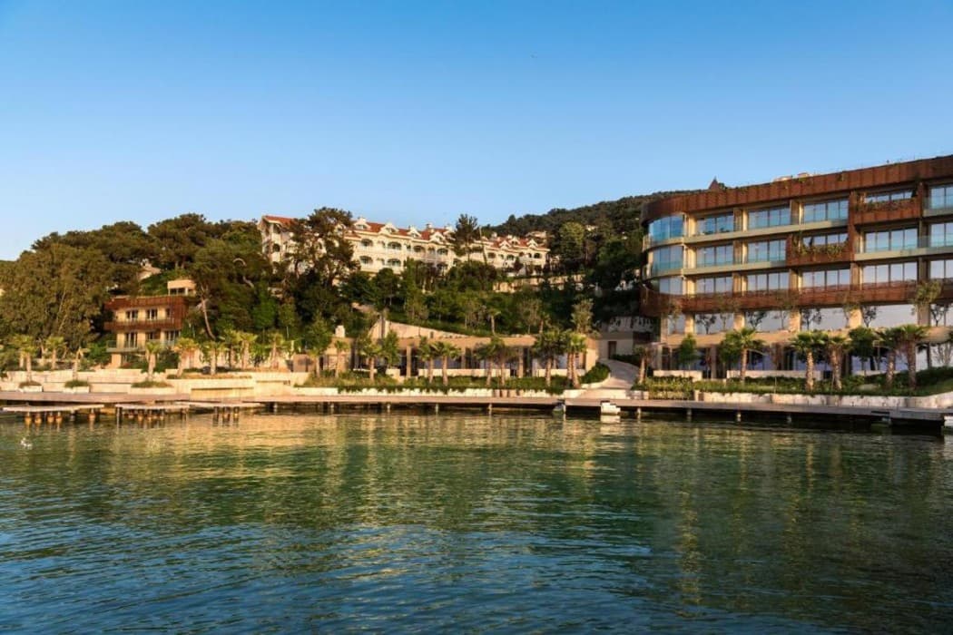 Princes Palace Resort main