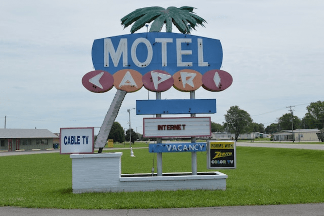 Capri Motel By OYO Elwood, Wathena main