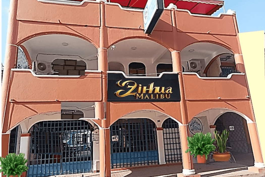 OYO Hotel Zihuatanejo Malibu main