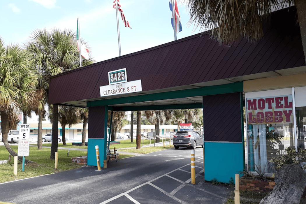 Arrow Motel by OYO Near Downtown main
