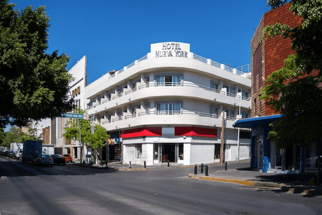 Hotel Nueva York main