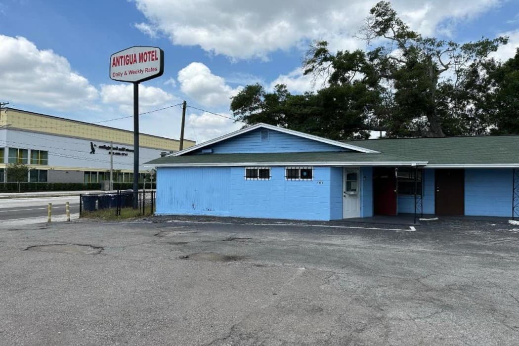 Antigua Motel by OYO Tampa US - 41 main