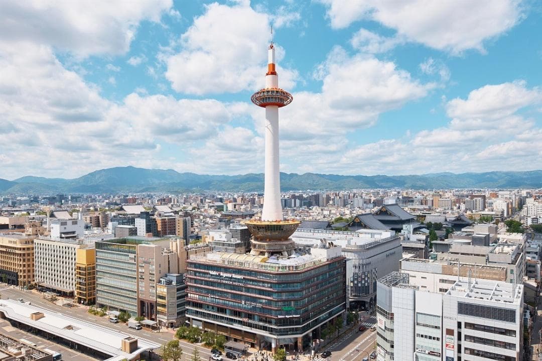 Kyoto Tower main
