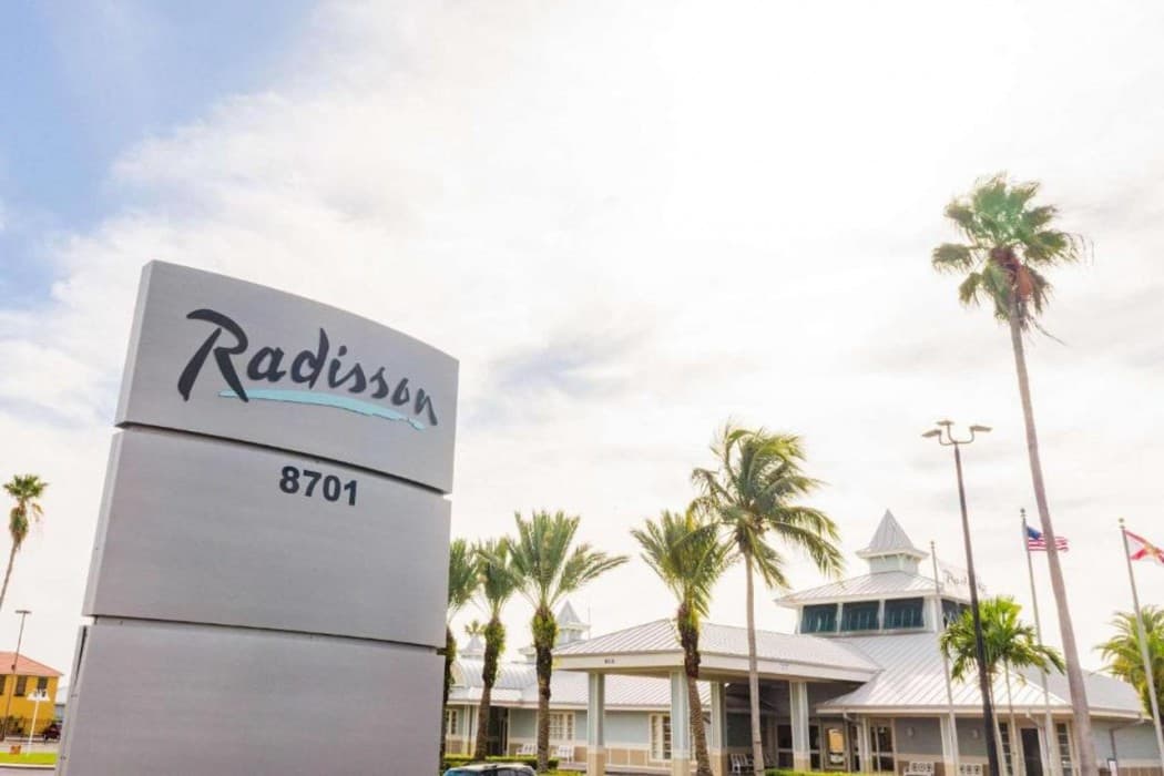 Radisson Resort At The Port main