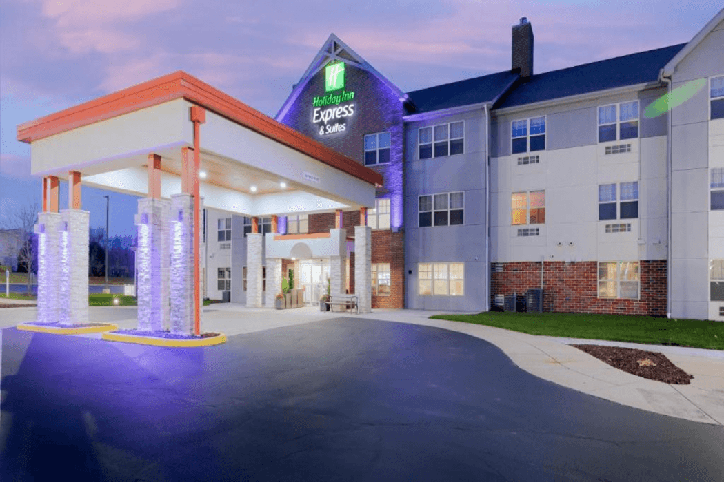 Holiday Inn Express & Suites Zion main
