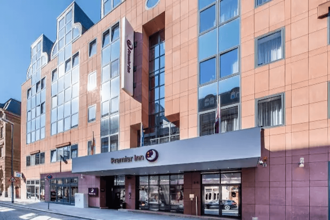 Premier Inn Frankfurt City Centre main