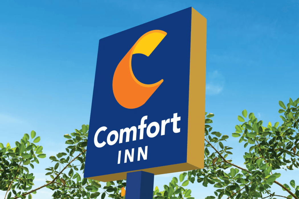 Holiday Inn Express Dayton main