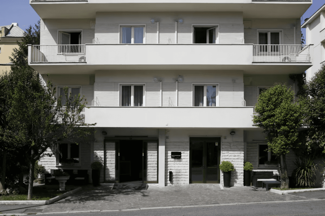 Hotel Club House Roma main