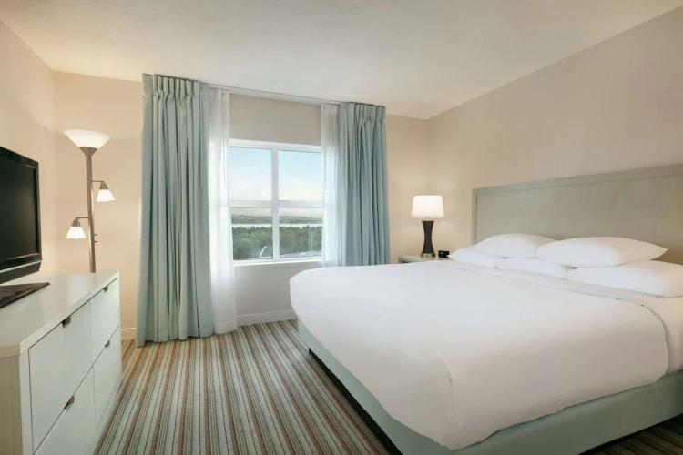 Embassy Suites by Hilton San Juan Hotel & Casino 4