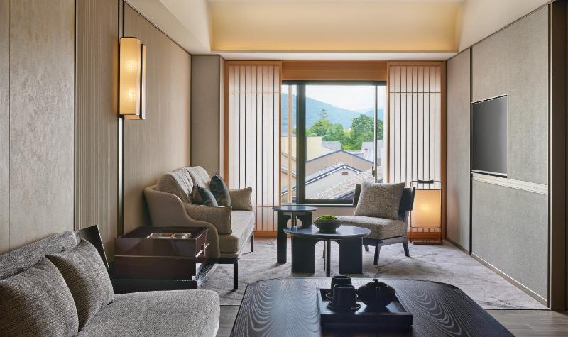 Dusit Thani Kyoto 1