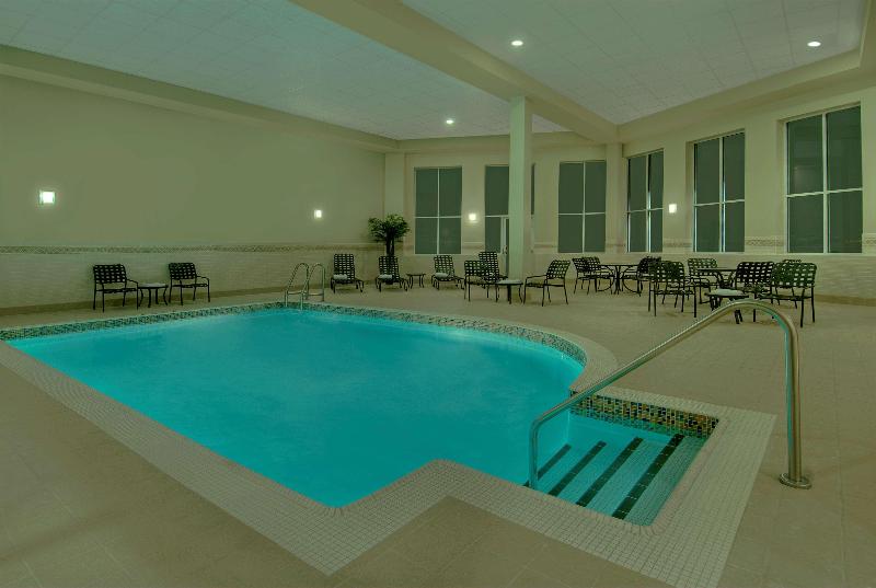 Hilton Garden Inn Ottawa Airport 5