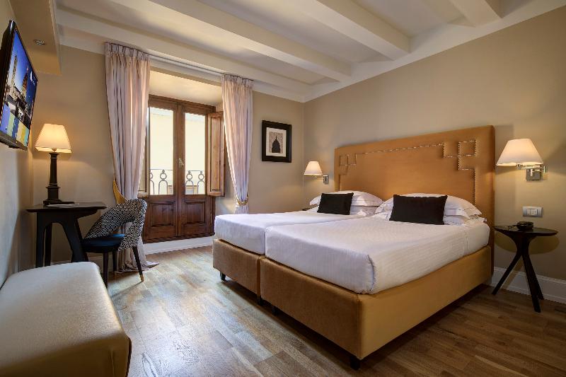 Grand Hotel Cavour 5